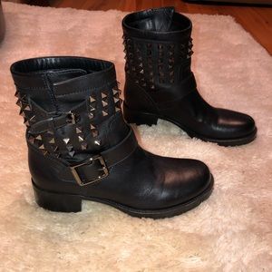 Valentino black rock stud boots 38 8